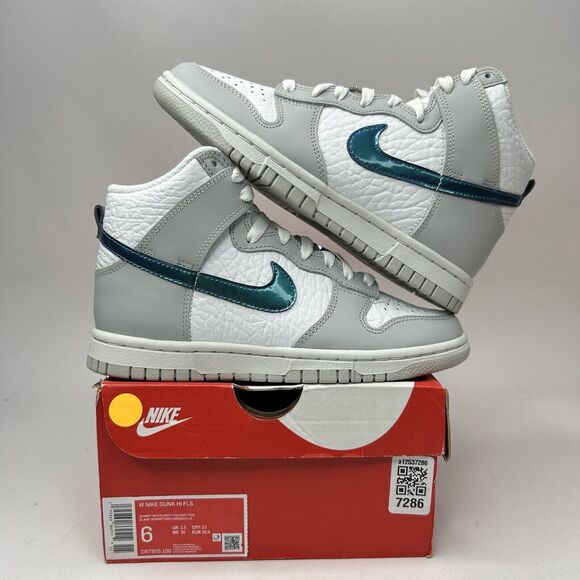 Nike Dunk High WMNS FLS “Summit White Grey Fog” 2023